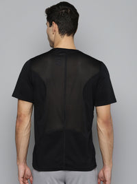 Thumbnail for Reebok Men Black Speedwick Solid Running REECYCLED + SPEEDWICK T-shirt - Distacart