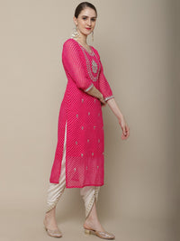 Thumbnail for Sangria Women Pink Floral Embroidered Georgette Straight Kurta - Distacart