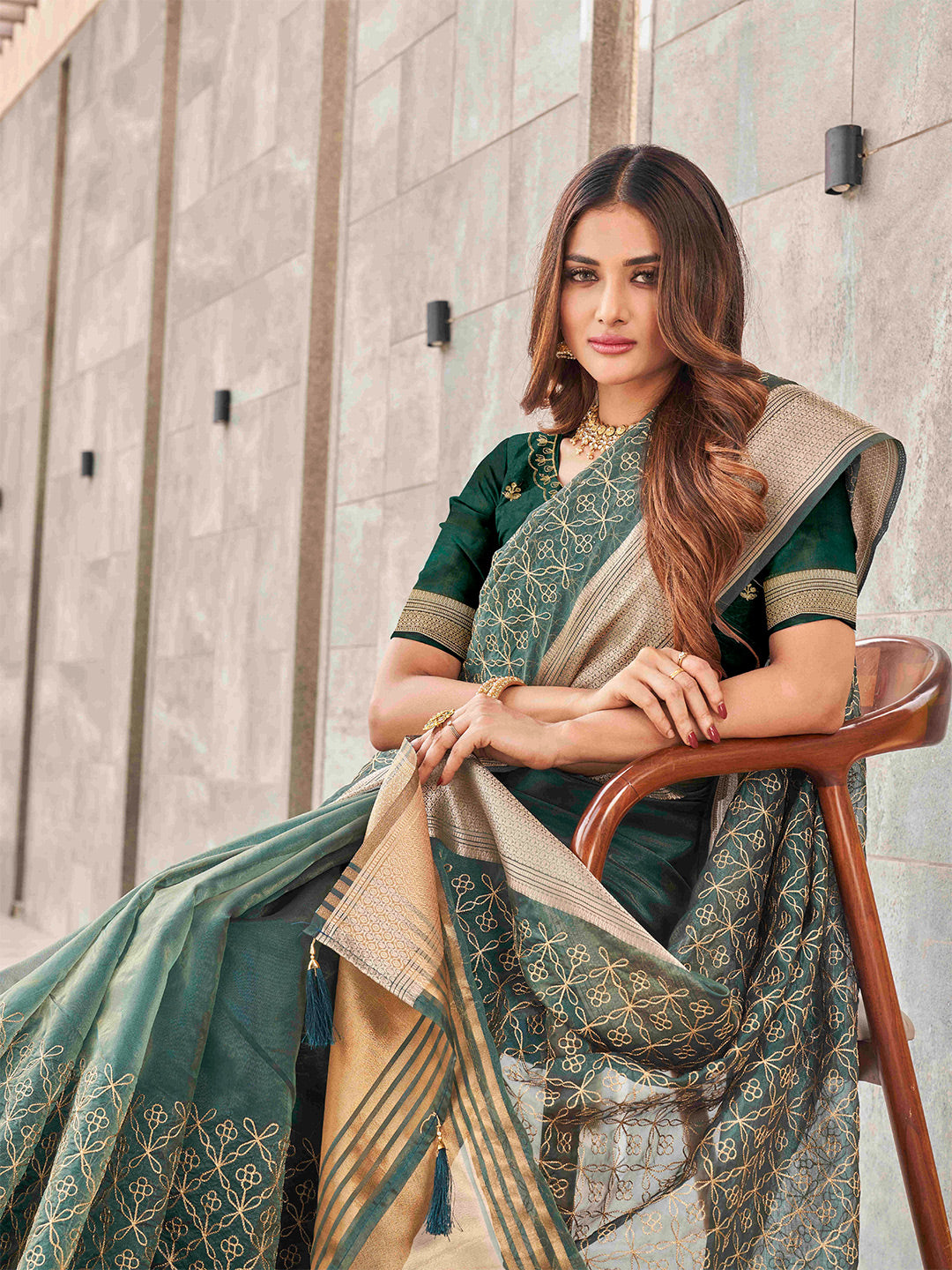 Tikhi Imli Olive Floral Embroidered Zari Organza Saree - Distacart