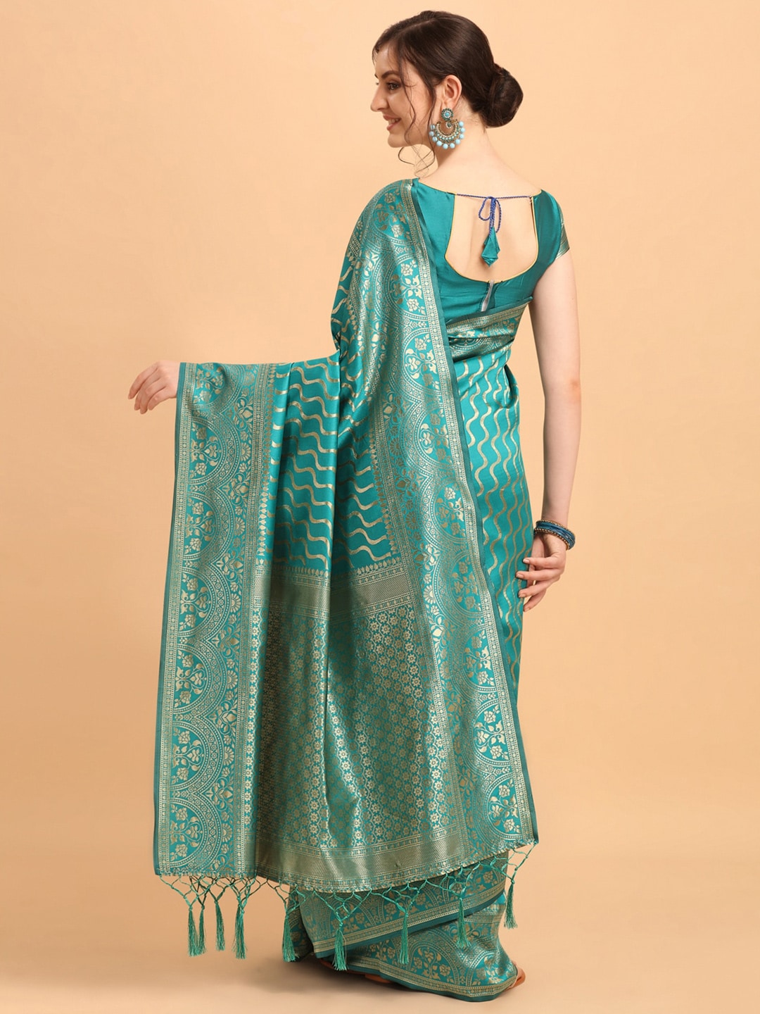 Mitera Green & Gold-Toned Silk Blend Fusion Leheriya Saree - Distacart