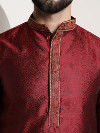 Thumbnail for Sojanya Men Red Embroidered Straight Kurta - Distacart