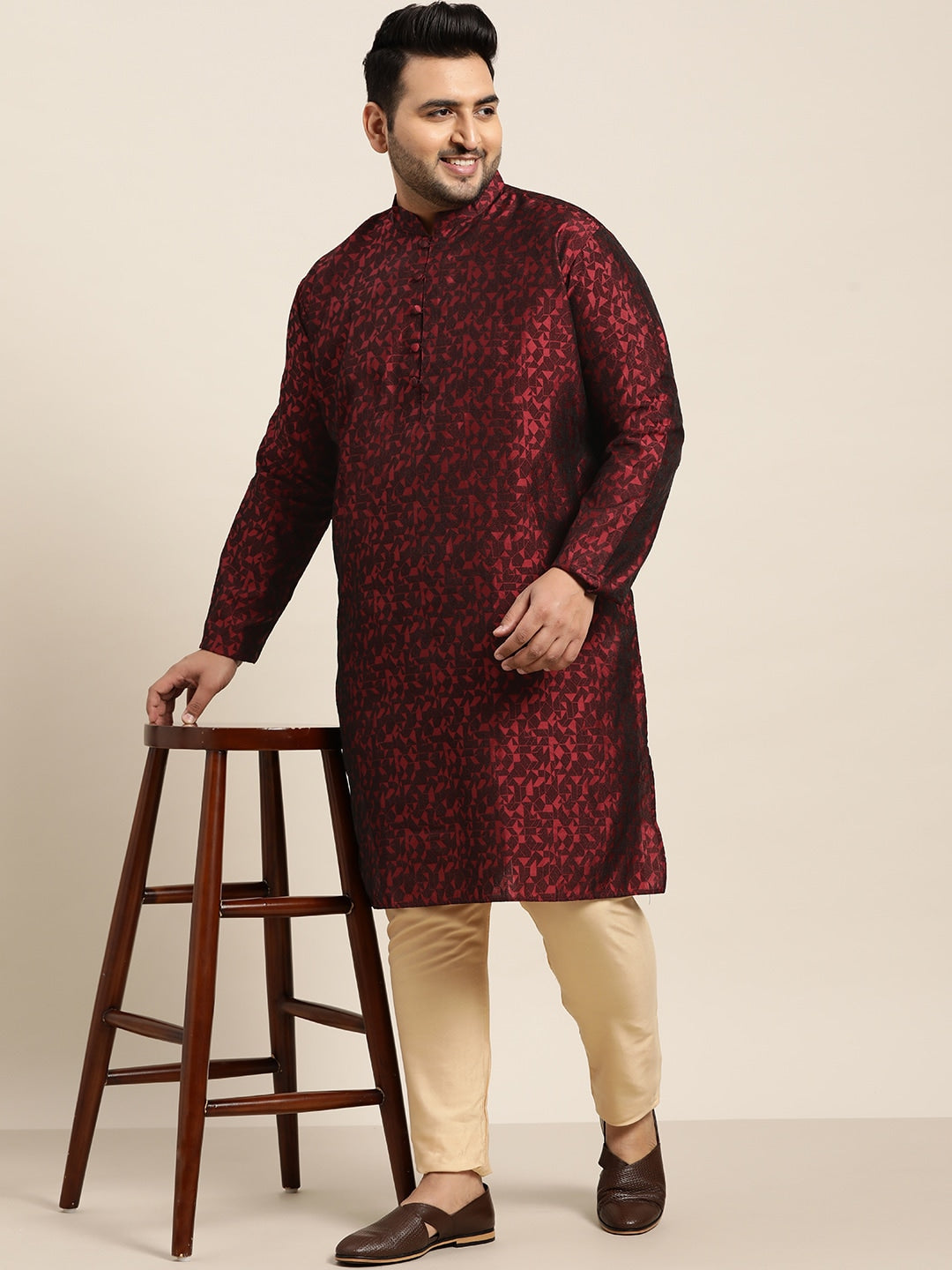 Sojanya Plus Men Plus Size Red & Black Woven Design Straight Kurta - Distacart
