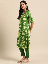 Thumbnail for Sangria Floral Printed Regular Kurta with Trousers - Distacart
