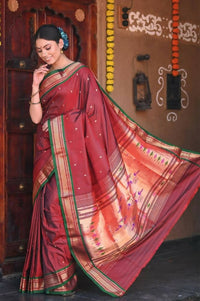 Thumbnail for Very Much Indian Raaga Handloom Pure Silk Solid Maroon Paithani With Green Border And Double Pallu - Distacart