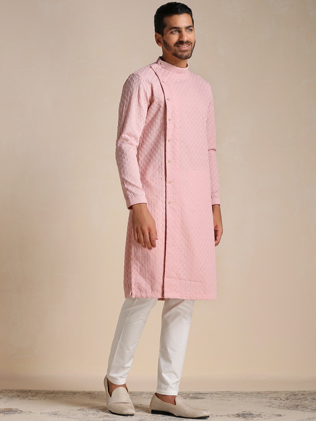 Manyavar Men Embroidered Kurta with Pyjamas - Distacart