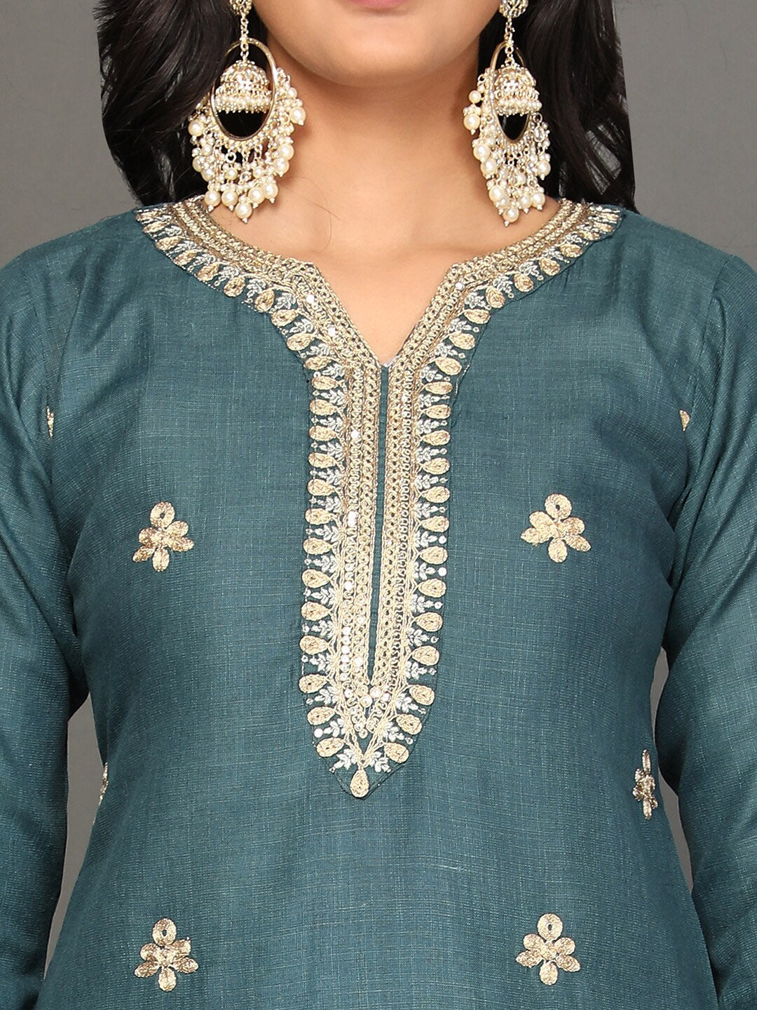 NOZ2TOZ Women's Ethnic Motifs Embroidered Zari Kurta with Trousers & Dupatta - Distacart