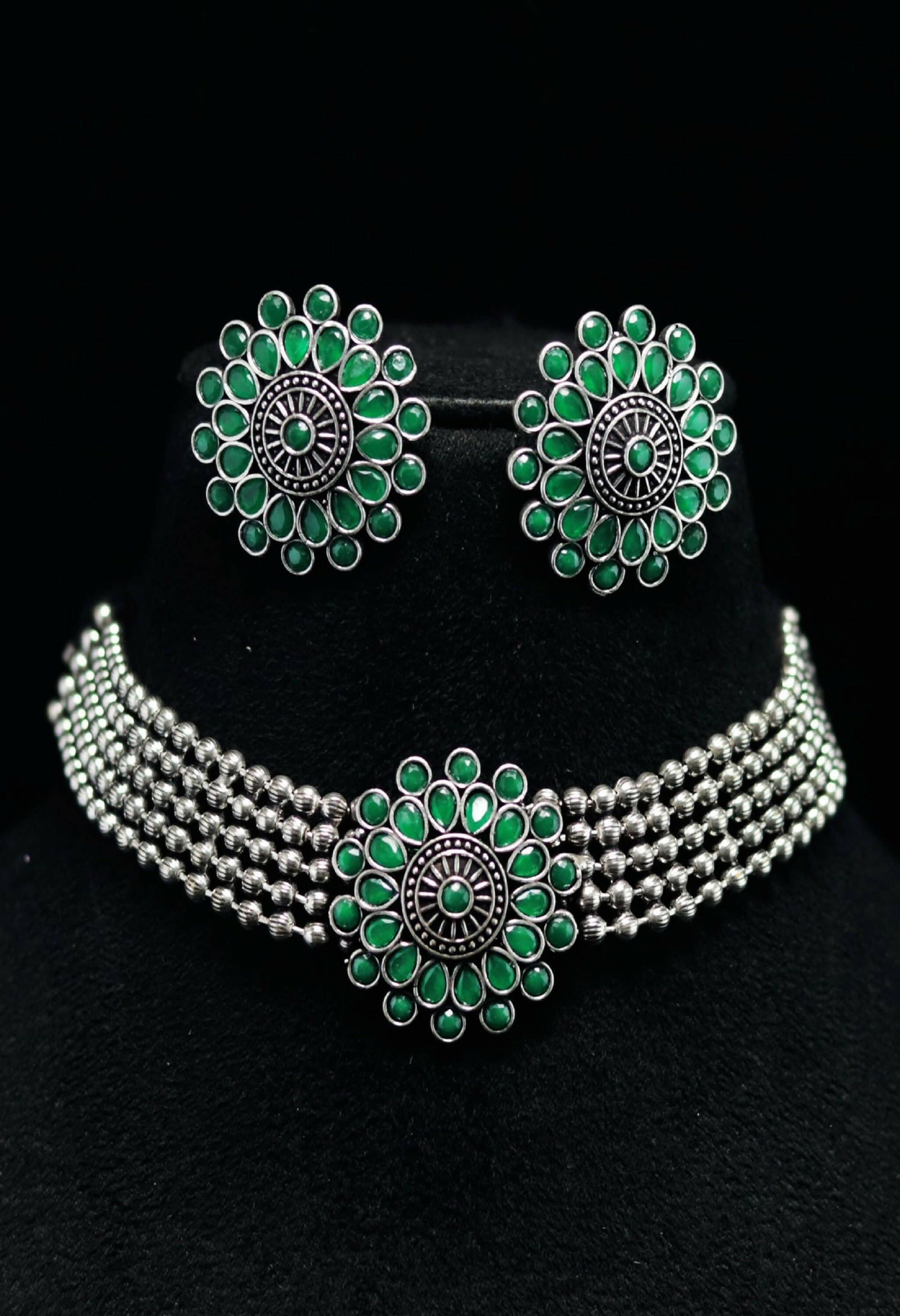Mominos Fashion Johar Kamal Oxidised Silver-Plated Brass Finish Kundan Choker For Women (Green) - Distacart