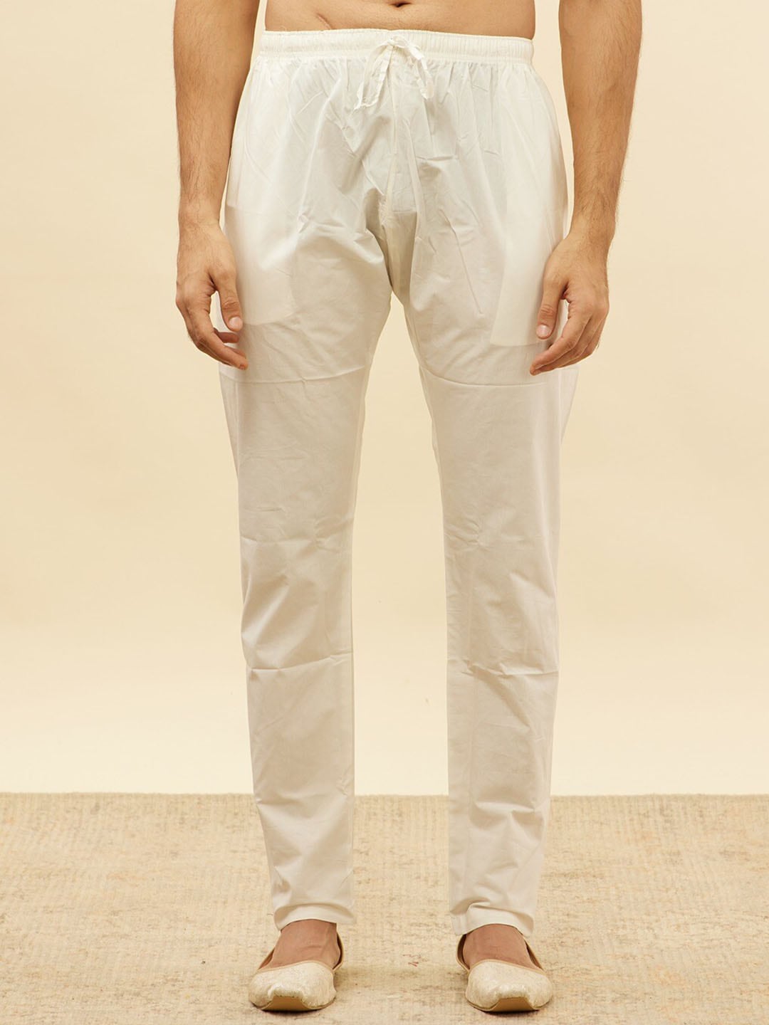 Manyavar Floral Printed Regular Kurta with Pyjamas - Distacart