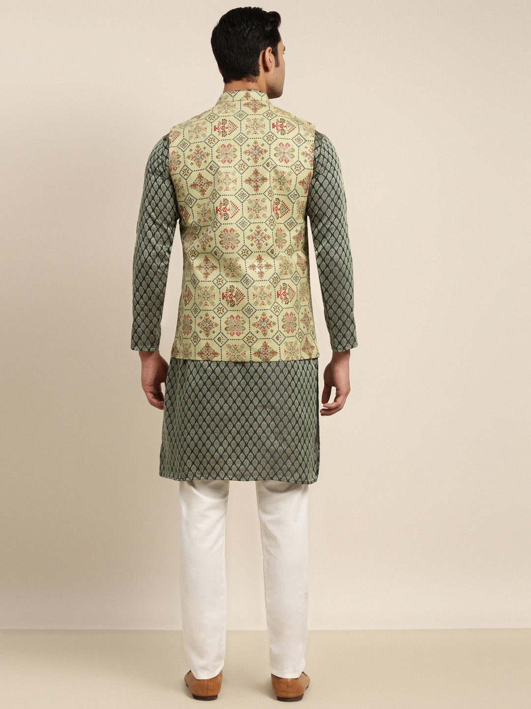 Sojanya Men Green Ethnic Motifs Kurta with Pyjama & Nehru Jacket - Distacart