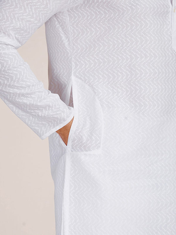 Manyavar Men Printed Pure Cotton Kurta with Pyjamas - Distacart