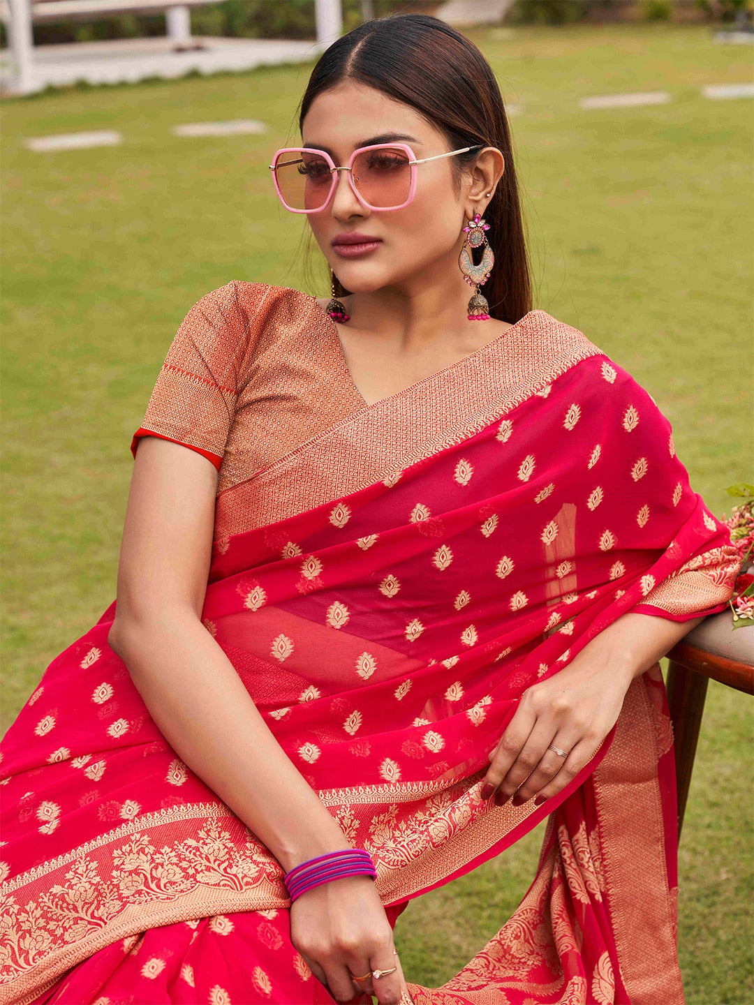 Tikhi Imli Pink Ethnic Motifs Woven Design Zari Saree - Distacart