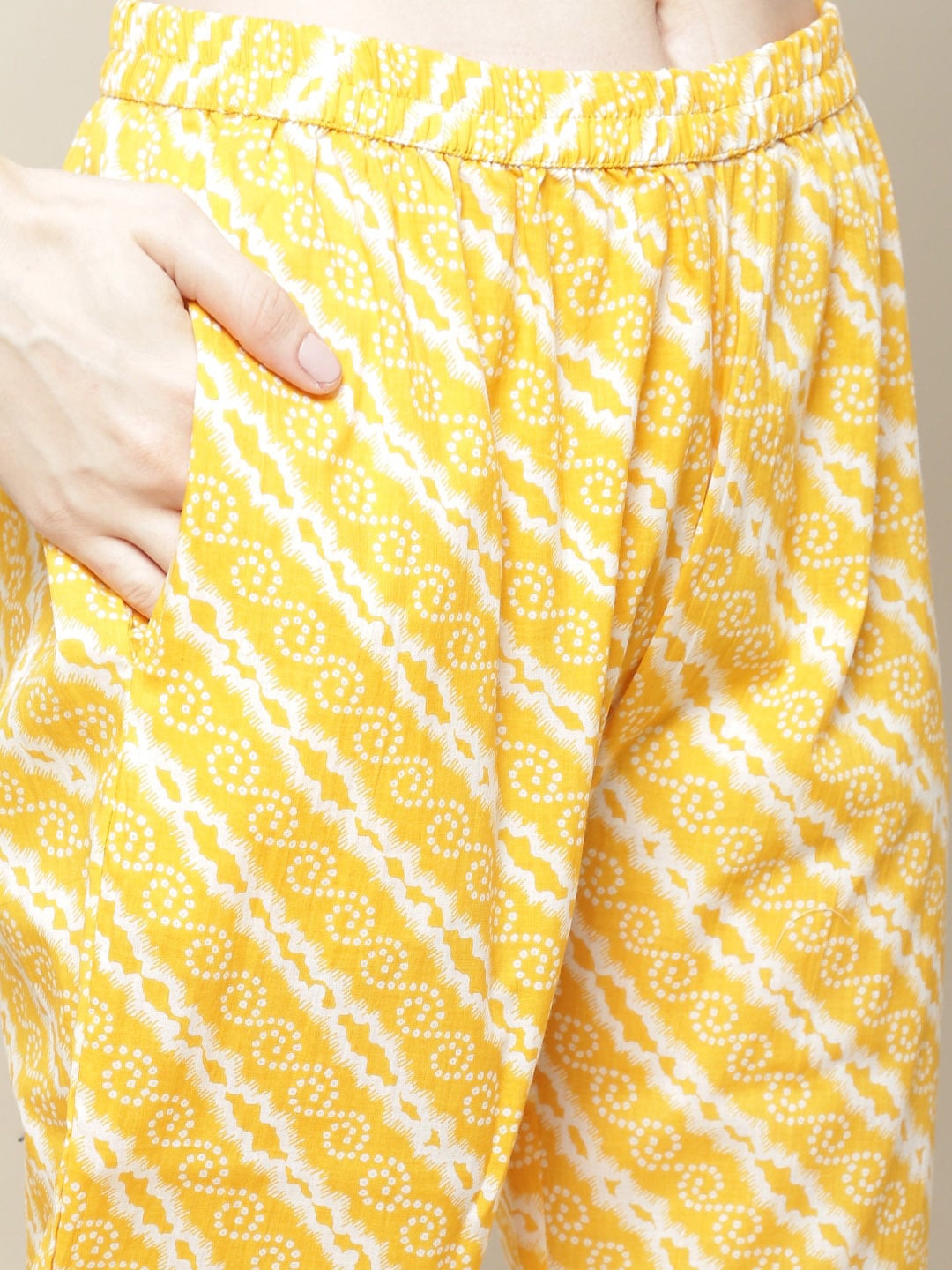 Sangria Women Yellow Printed Thread Work Pure Cotton Kurta with Trousers - Distacart