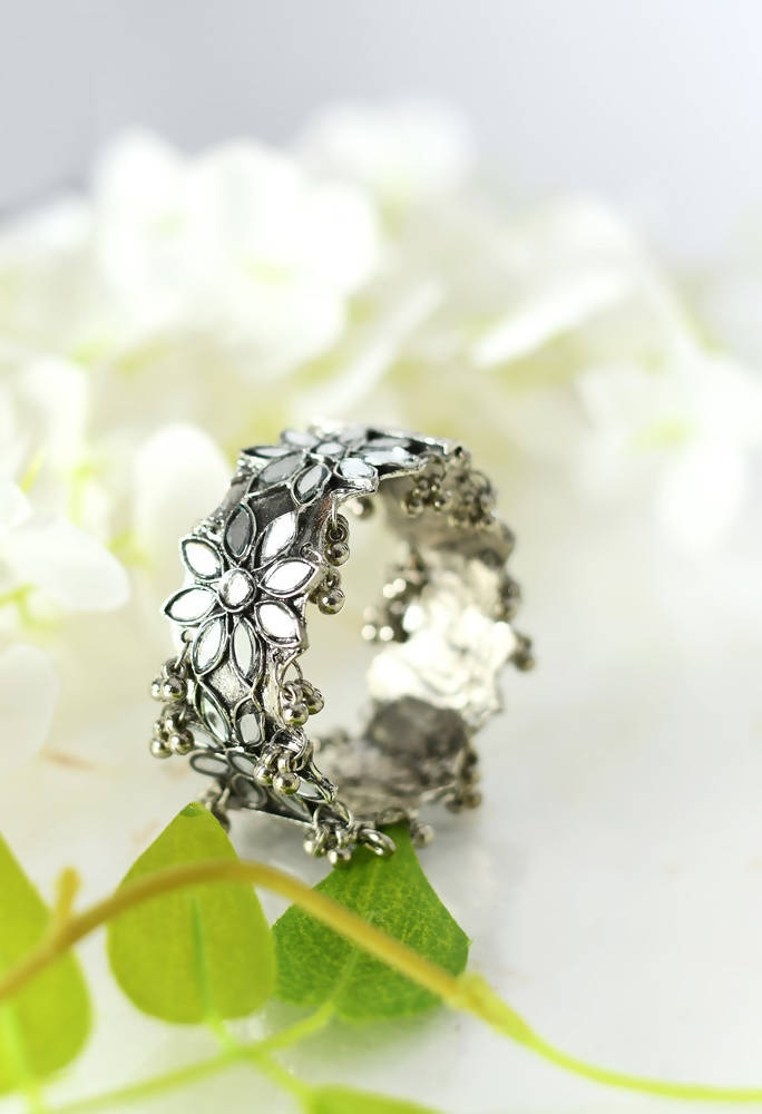 Mominos Fashion Kamal Johar Oxidised Silver-Plated Mirror work Design Bracelet