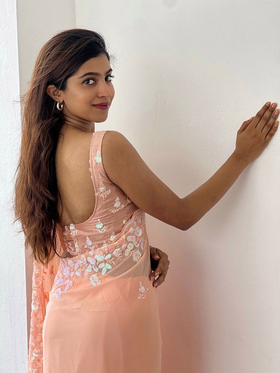 Mitera Peach-Coloured Sequinned Embellished Saree - Distacart