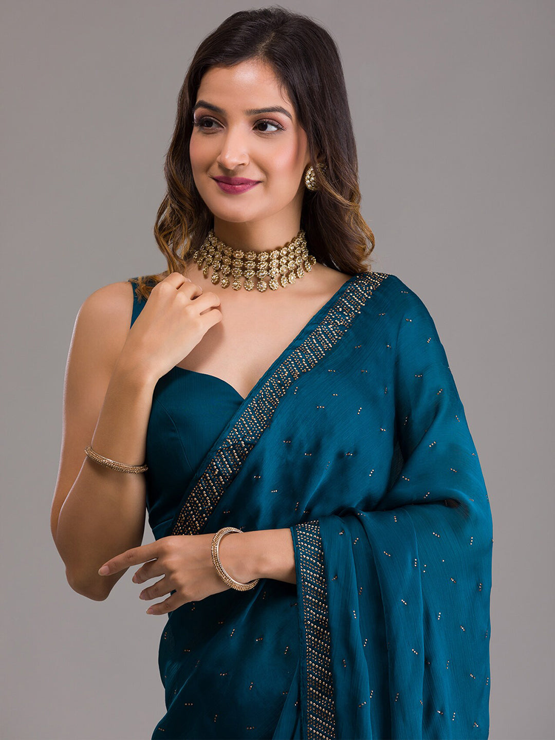 Koskii Blue & Gold-Toned Embellished Beads and Stones Saree - Distacart