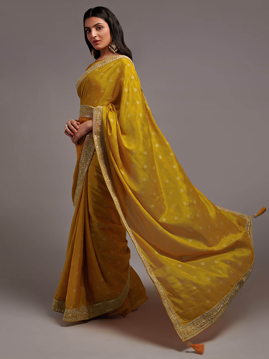 Kalini Floral Embroidered Saree - Distacart