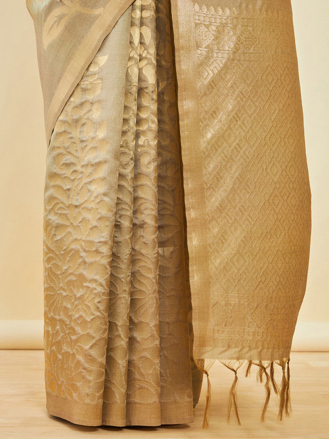 Soch Woven Design Zari Tussar Saree - Distacart