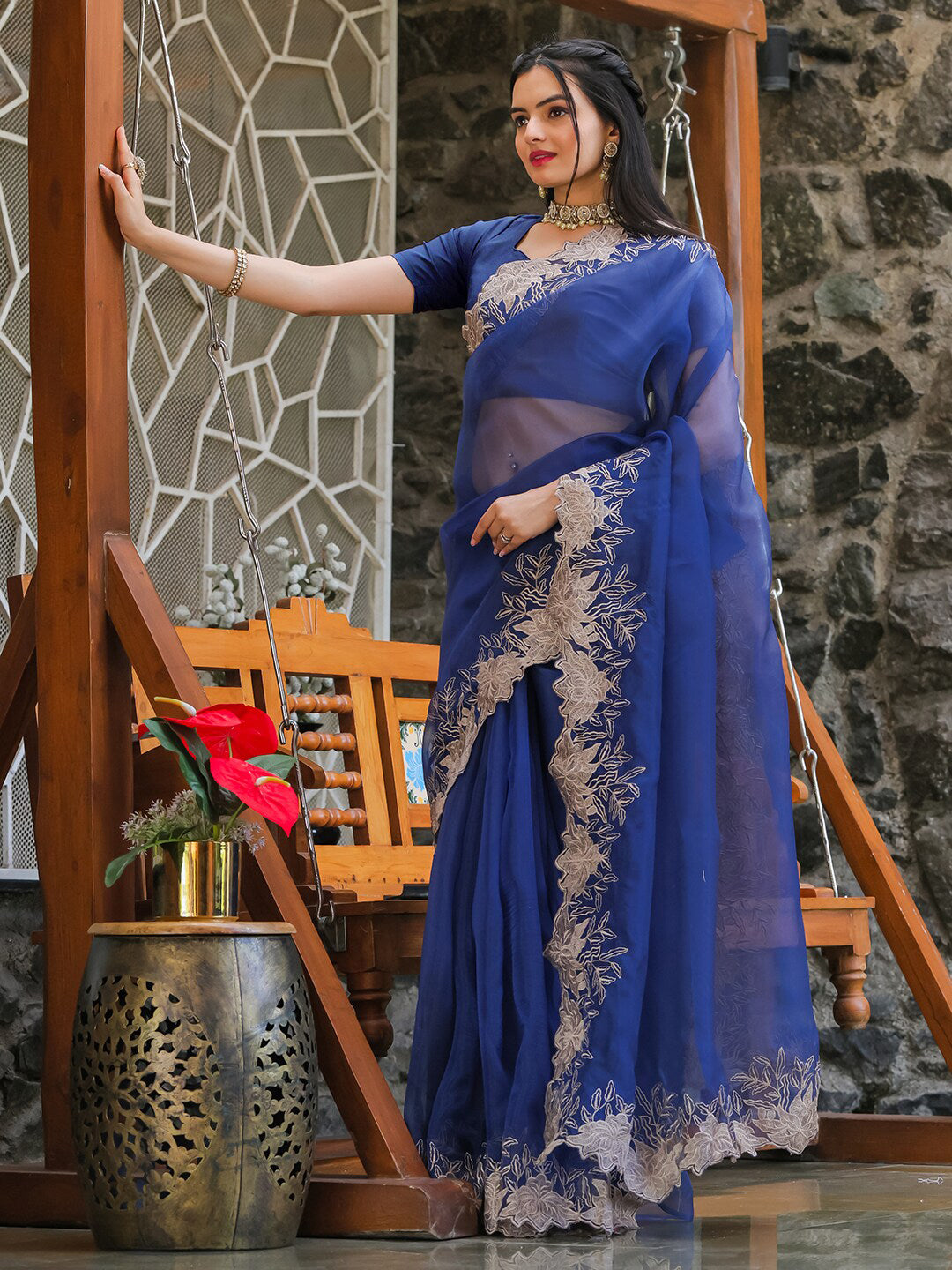 Tikhi Imli Blue Embroidered Organza Saree - Distacart