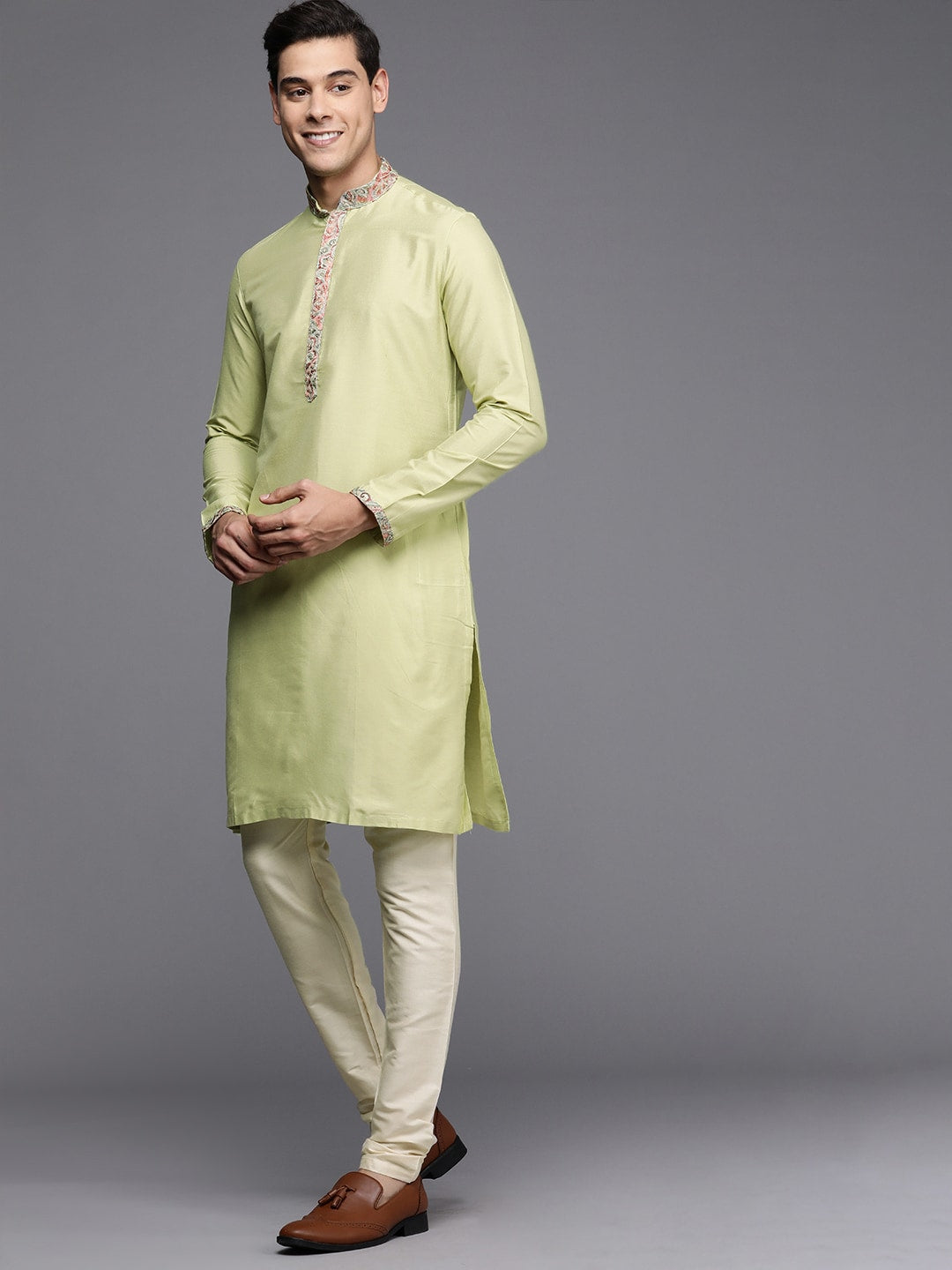 Manyavar Men Green & Off-White Solid Kurta & Churidar with Nehru Jacket - Distacart
