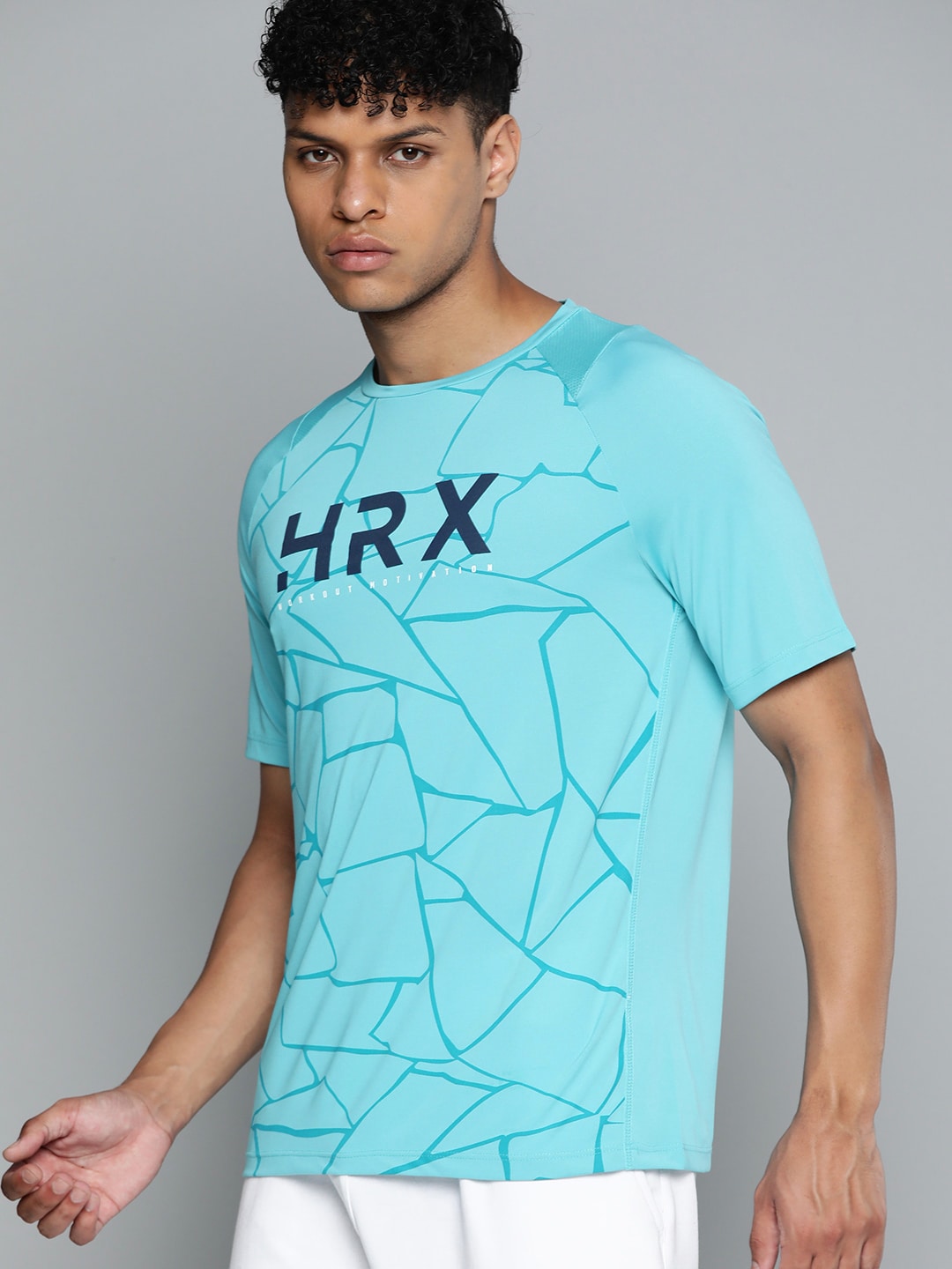 HRX By Hrithik Roshan Training Men Rapid-Dry Brand Carrier T-shirt - Distacart