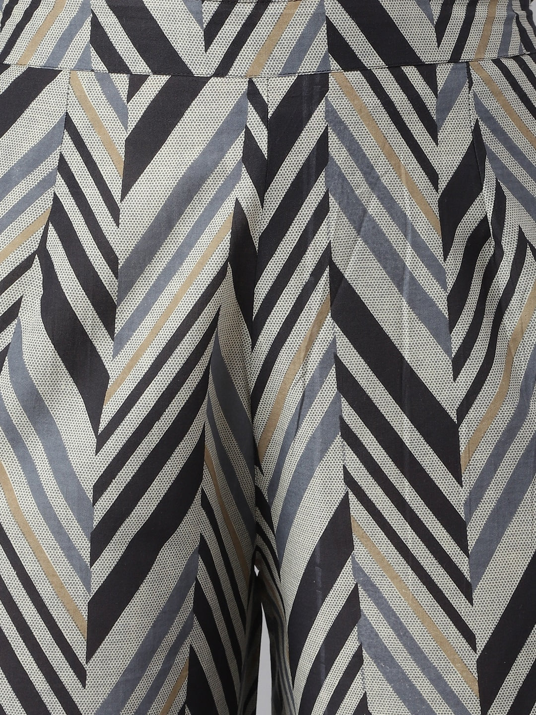 Khushal K Women Black & Grey Printed Kurta with Palazzos - Distacart