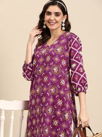 Thumbnail for Sangria Ethnic Motifs Printed V-neck Puff Sleeves Kurta - Distacart
