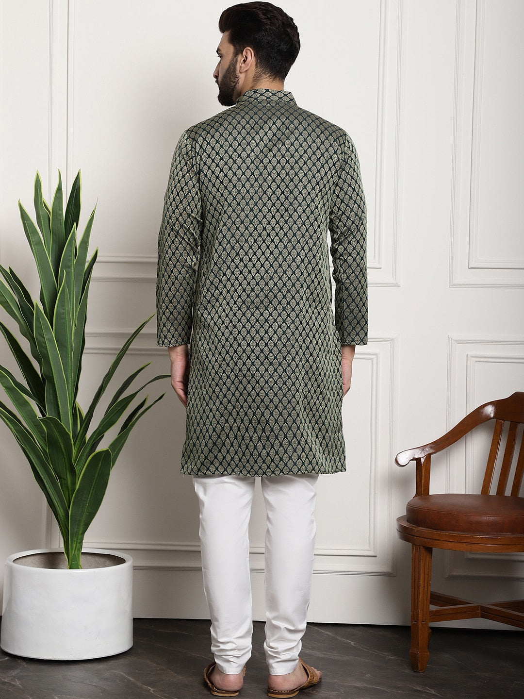 Sojanya Floral Printed Mandarin Collar Kurta With Churidar - Distacart