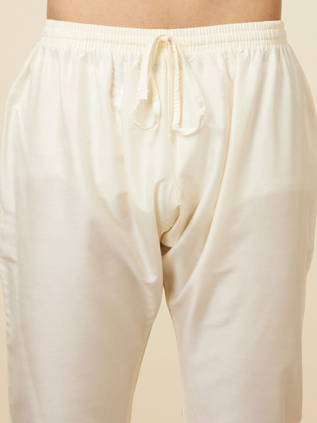 Manyavar Men Ethnic Motifs Embroidered Thread Work Kurta With Pyjamas - Distacart