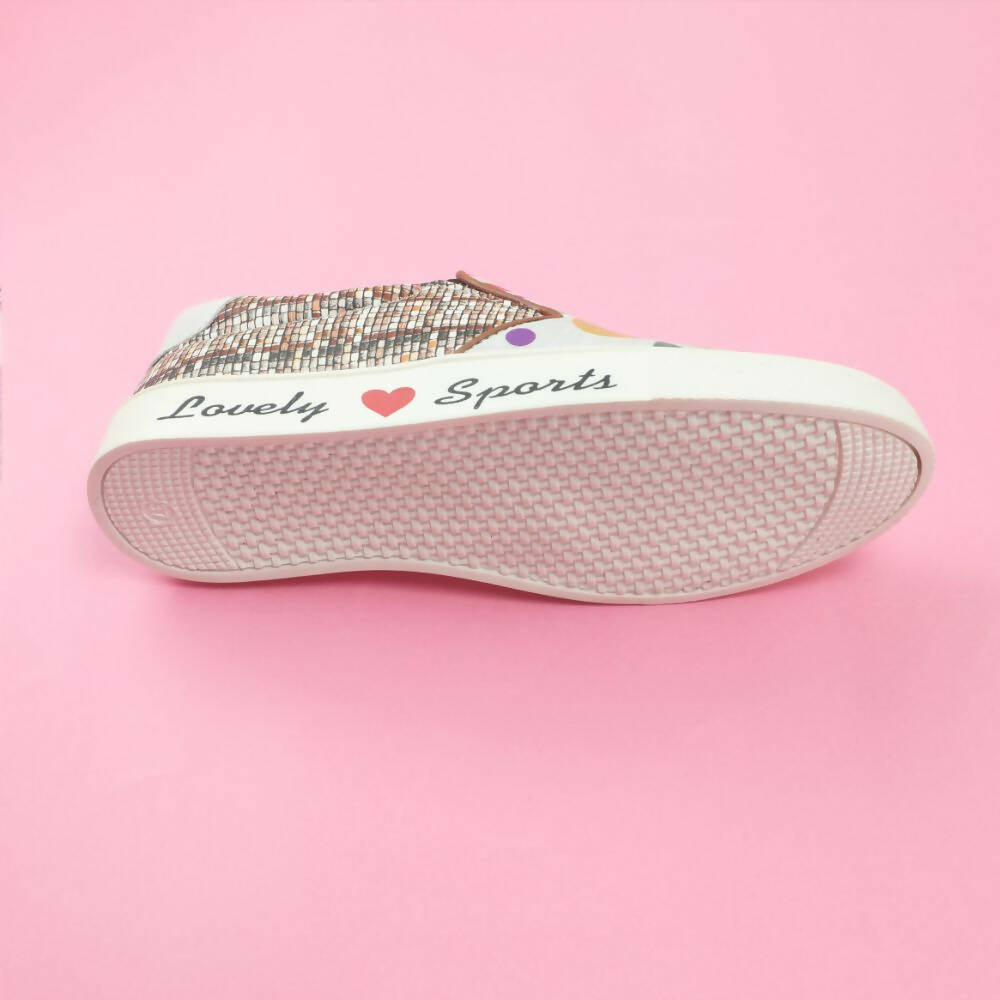 Tiny Bugs Girls Multi Printed Slip Ons Sneakers - White - Distacart