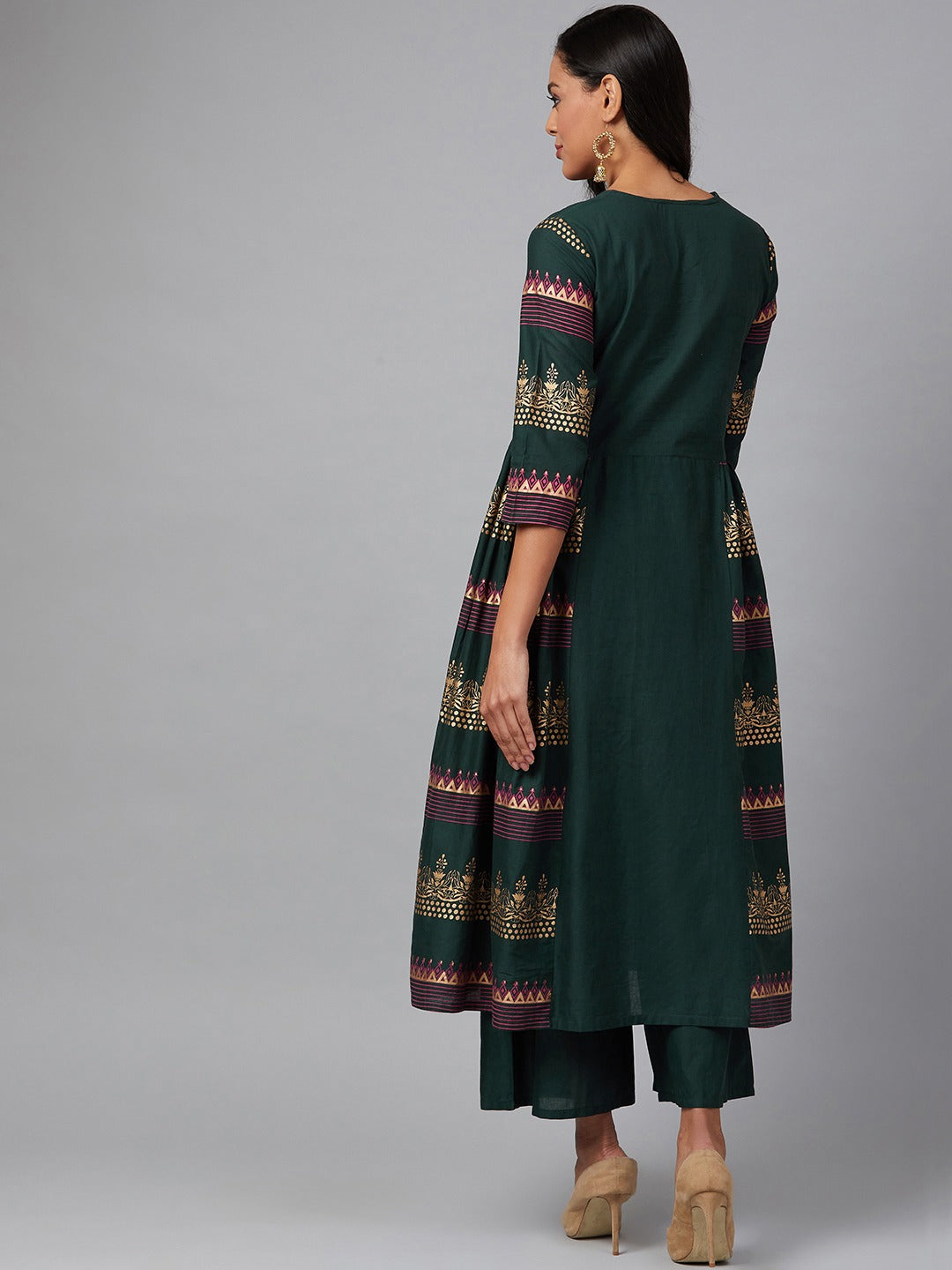 NOZ2TOZ Green & Golden Block Printed Kurta - Distacart