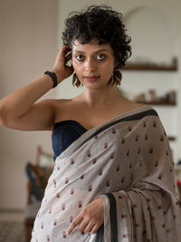Thumbnail for Suta Grey Woven Design Pure Cotton Saree - Distacart