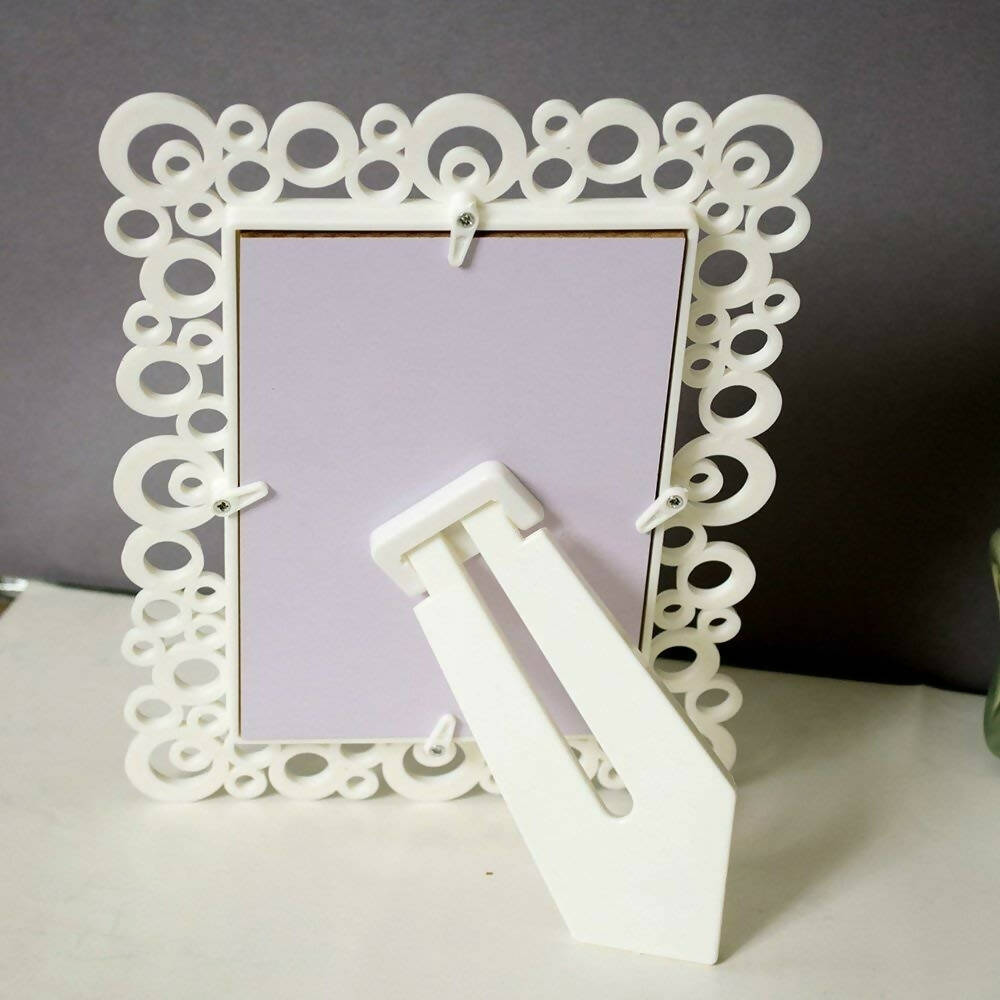 Art Street Painting Mantra Decoralicious White Designer Circular Motif Photo Frame - Distacart
