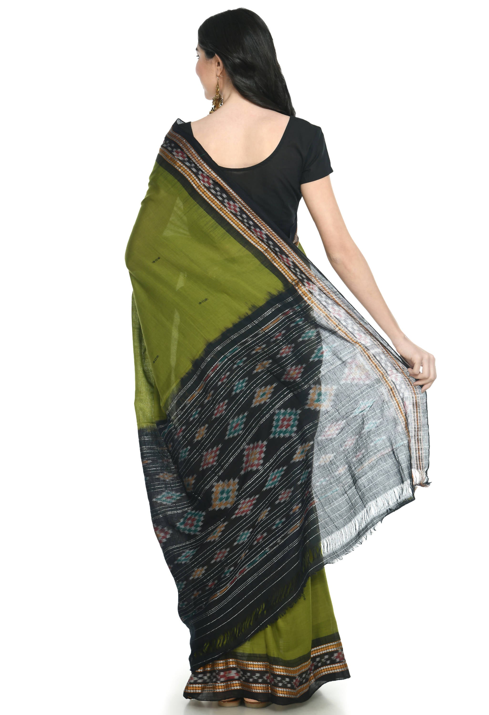Vamika Sambalpuri Ikat Cotton Rekhabala Buti Green & Black Saree - Distacart