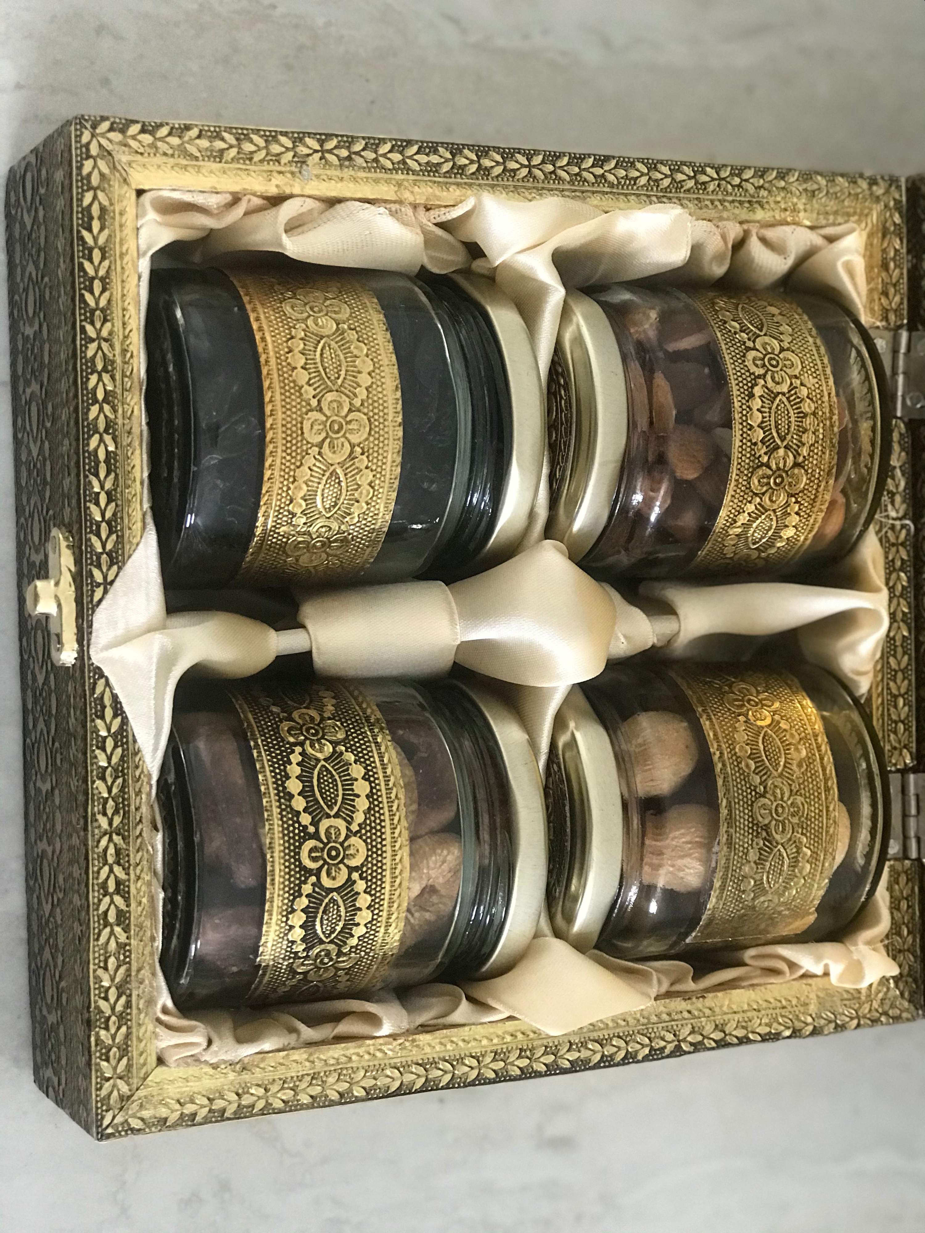 SK Mithaii Assorted Dry Fruit Gift Box | Almond | Figs(Anjeer) | Apricot | Black Resins | 4 Jars | Birthday Gift | Christmas Gift | New Year Gift - Distacart
