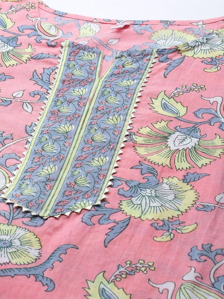 Yufta Pink printed kurta with Trouser & Dupatta Set