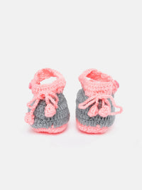 Thumbnail for Chutput Kids Woollen Hand Knitted Self Desgin Detailed Booties - Grey - Distacart