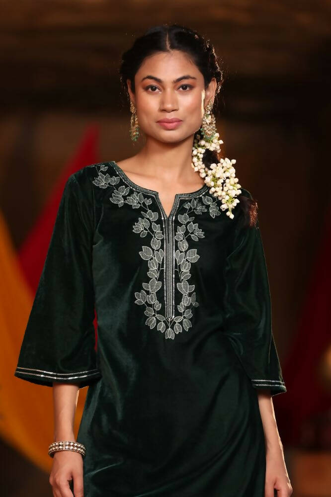 Juniper Women Jadegreen Velvet Embroidered Straight Kurta Sets - Distacart