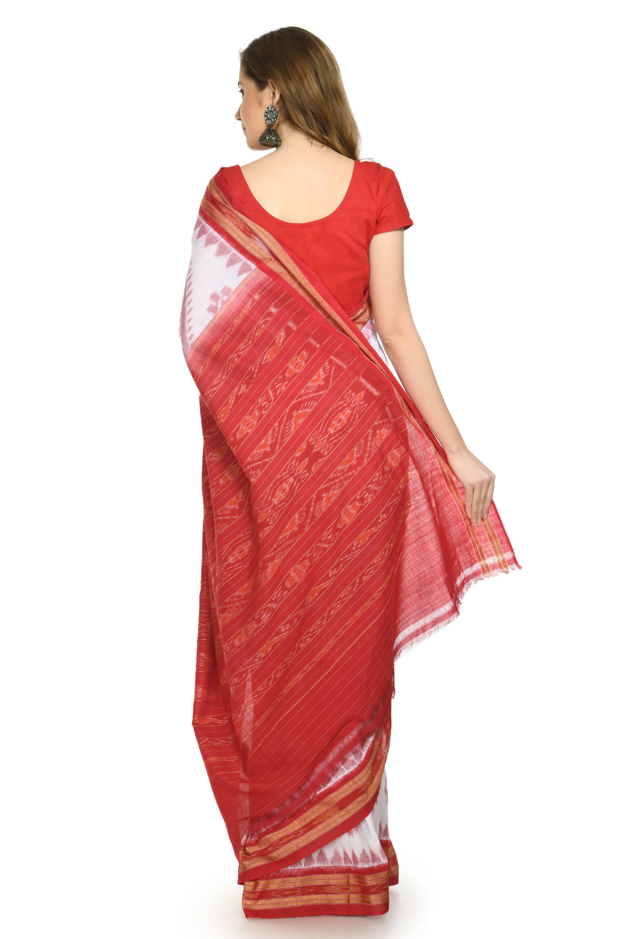 Vamika Sambalpuri Ikat Cotton Dehabandha Badafula White & Red Saree - Distacart