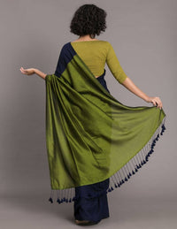 Thumbnail for Suta Blue Green Colourblocked Cotton Blend Saree - Distacart