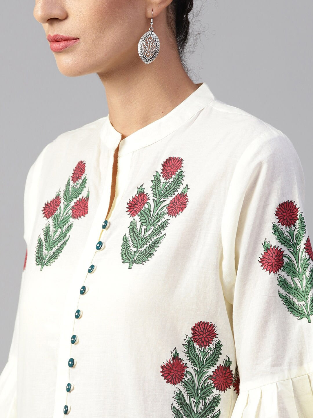 NOZ2TOZ Off-White & Red Printed A-Line Kurta - Distacart