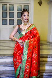 Thumbnail for Vishnu Weaves Women's Red Patola Banarasi Silk Meenakari Zari Woven Saree with Blouse - Distacart