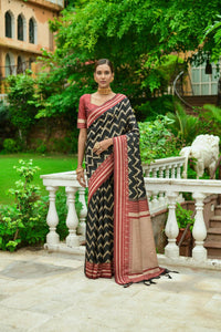 Thumbnail for Vishnu Weaves Women's Black Handloom Raw Silk Zari Woven Saree with Blouse - Distacart