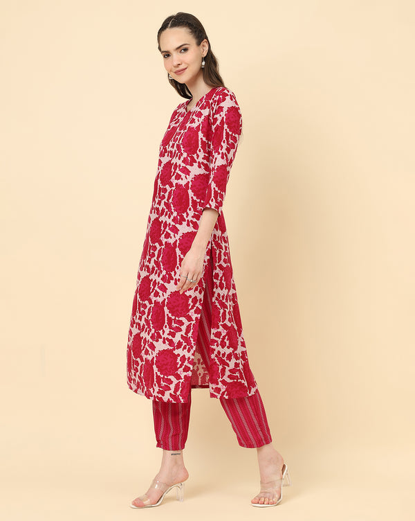Varanga Women Red Viscose Rayon Printed Regular Kurta With Trousers & Dupatta - Distacart