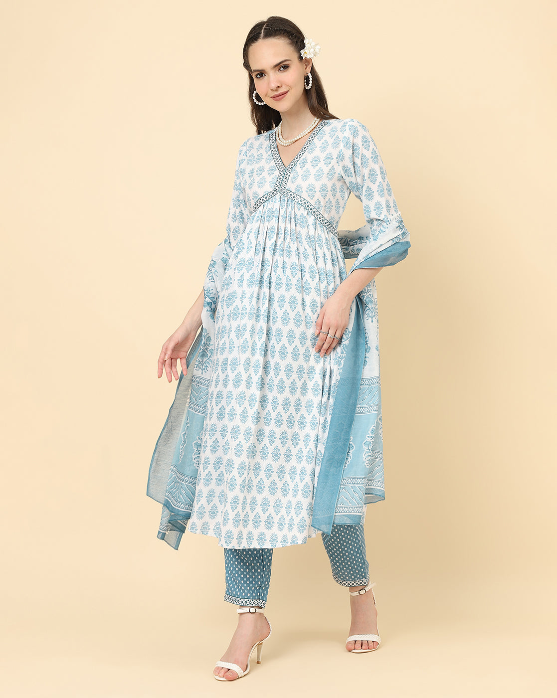 Varanga Women White Viscose Rayon Printed Regular Kurta With Trousers & Dupatta - Distacart