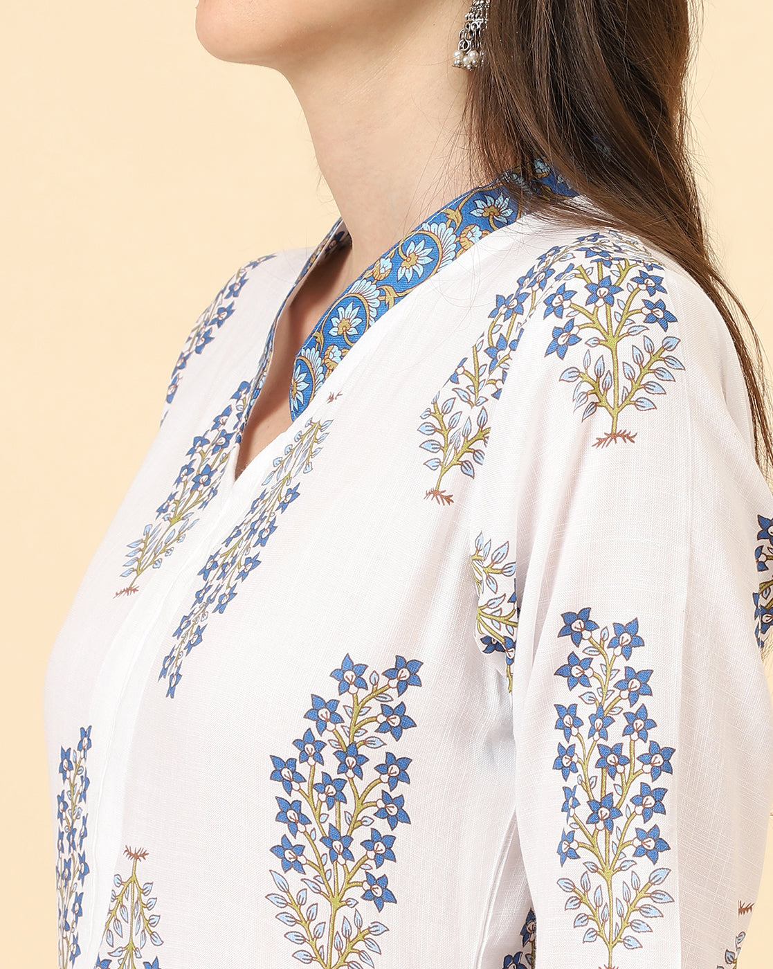 Varanga Women White Viscose Rayon Printed Regular Kurta With Trousers & Dupatta - Distacart