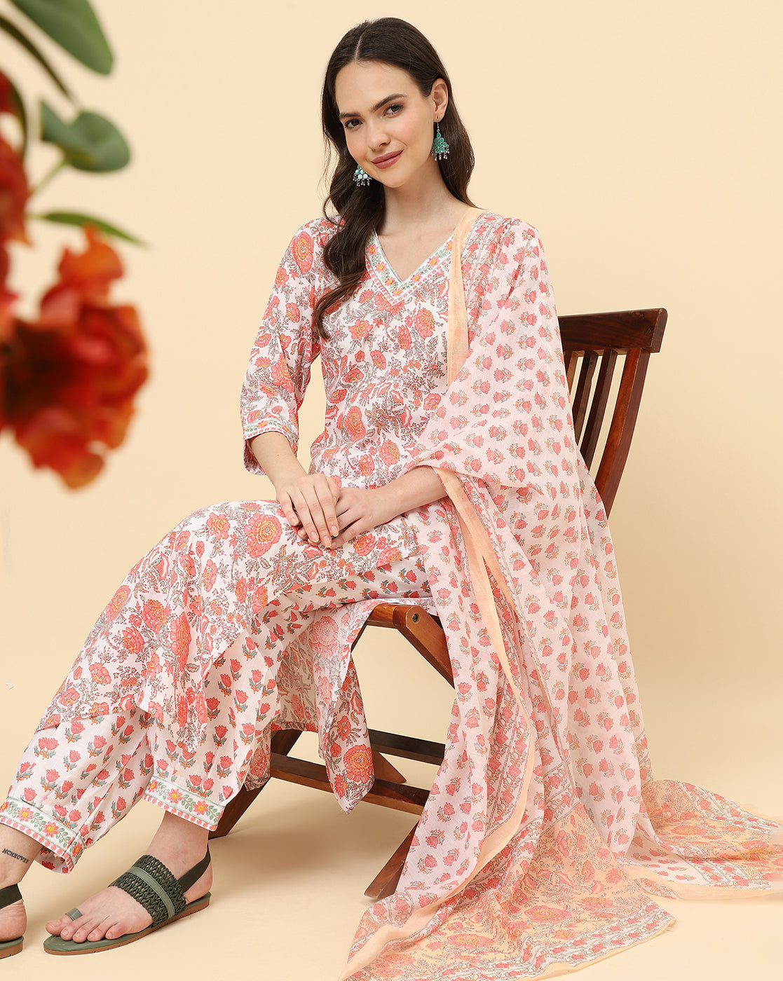 Varanga Women Pink Viscose Rayon Printed Regular Kurta With Trousers & Dupatta - Distacart