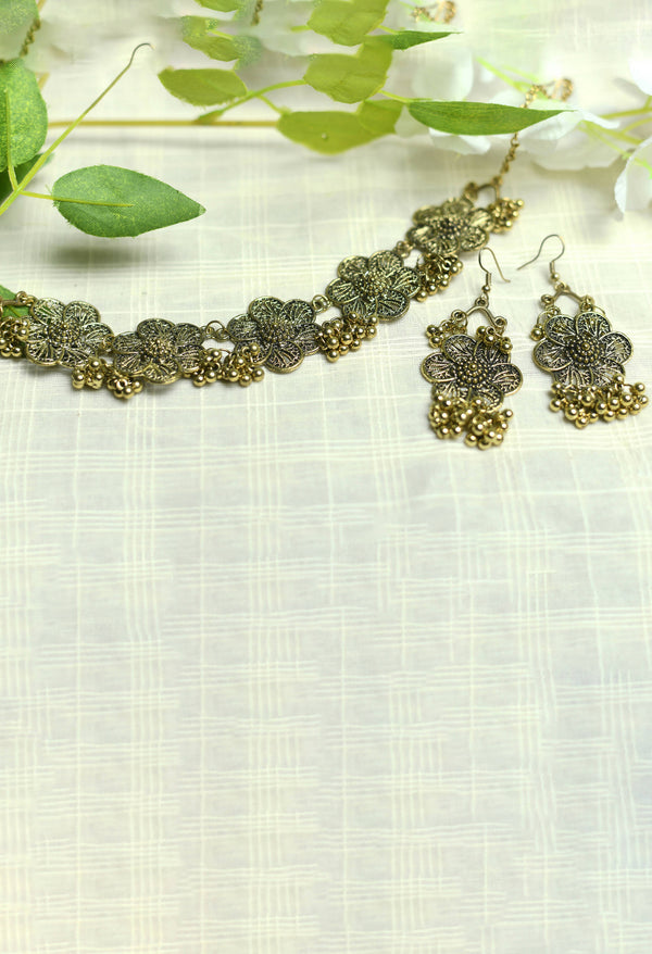 Mominos Fashion Johar Kamal Golden-Plated Brass Finish Floral Desgin Choker For Women - Distacart