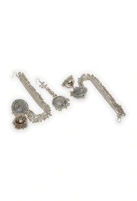 Thumbnail for Mominos Fashion Johar Kamal Bahubali Silver Colour Earrings With Tikka - Distacart