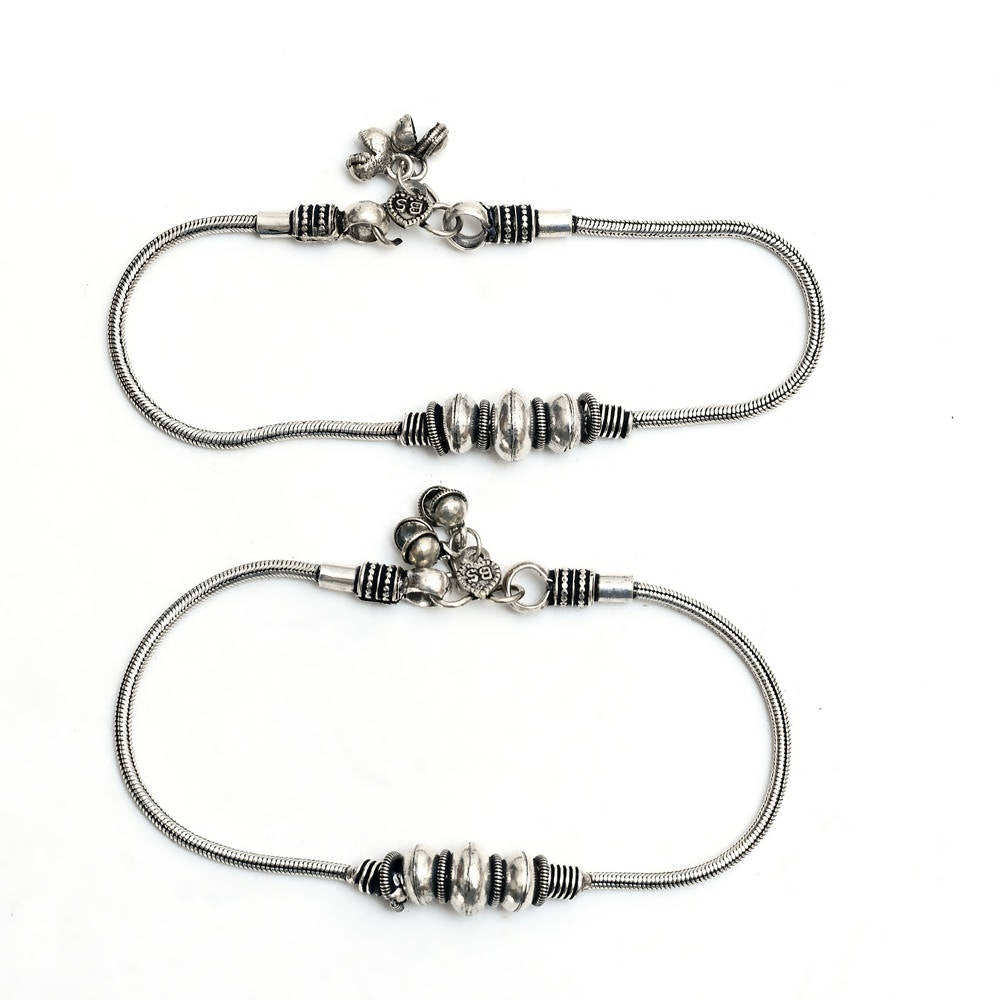 Mominos Fashion Kamal Johar Oxidised Party Wear Silver Anklets