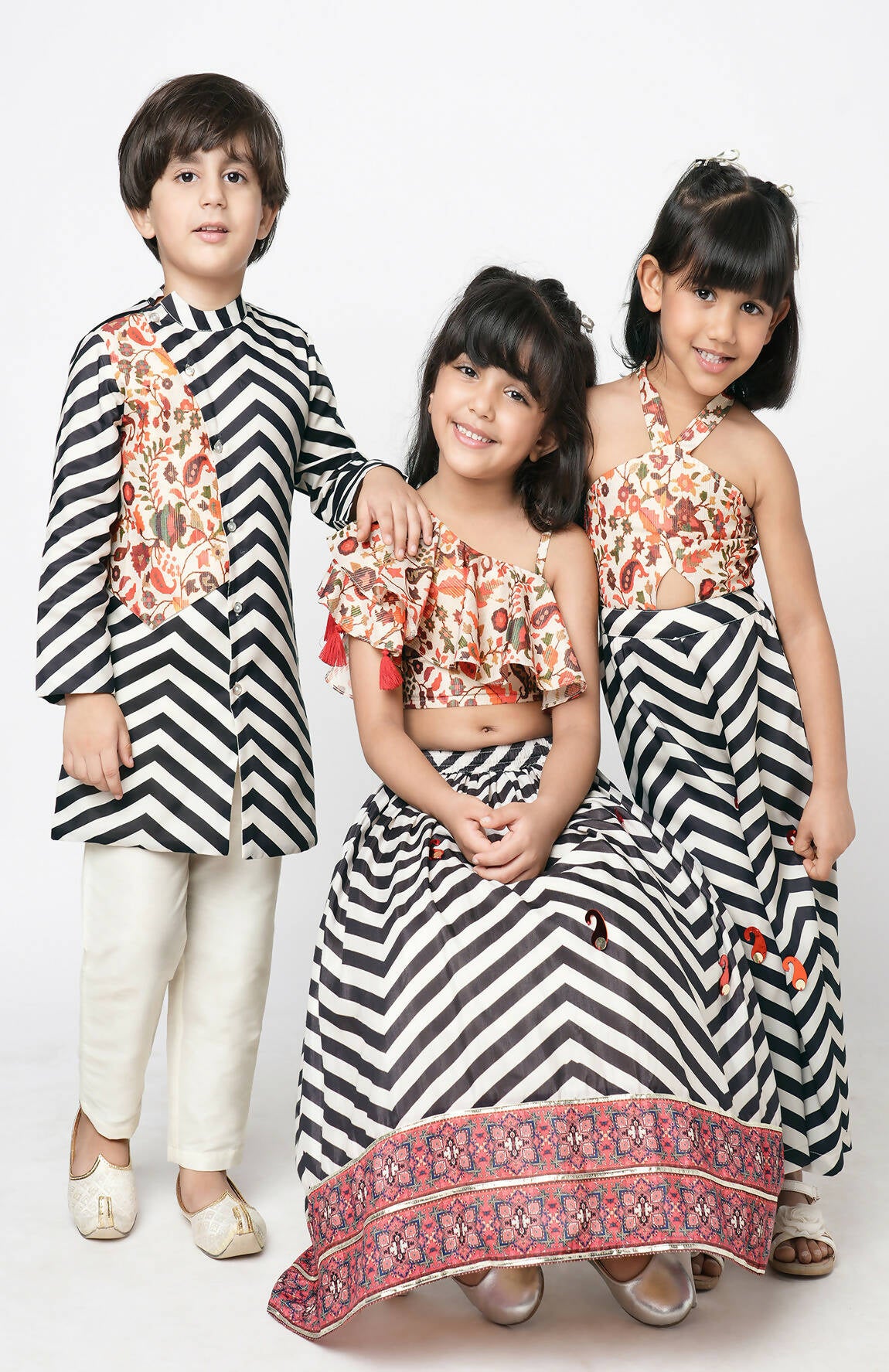 Lil Drama Chromatic Fusion Girls Black & White Stripe Hand Embroidery Jumper - Distacart